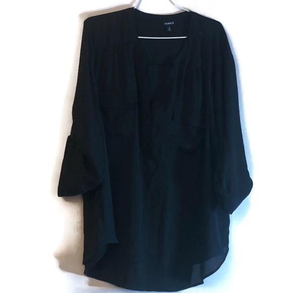 Torrid Women's plus size semi Sheer Black 3/4 Roll Tab Sleeve PulloverTop Sz 2 - Picture 1 of 8